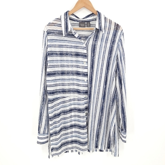 Chico's Tops - Chico's Travelers Lace Tunic Striped Blue White Stretchy Top